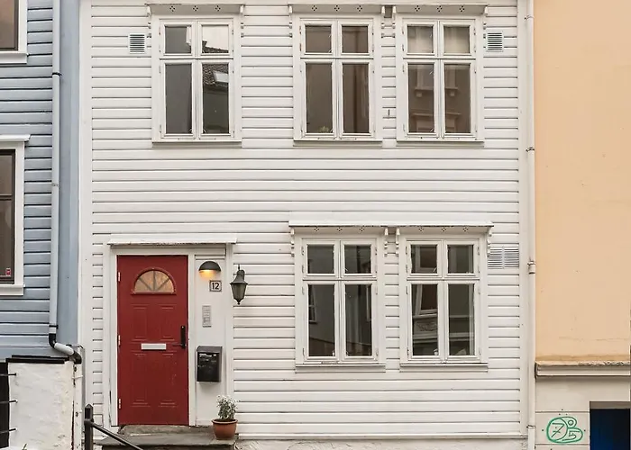 I Sentralt Bergenshus 아파트 *